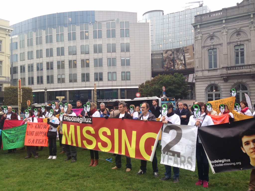 Concentración frente al Parlamento Europeo, en octubre de 2015