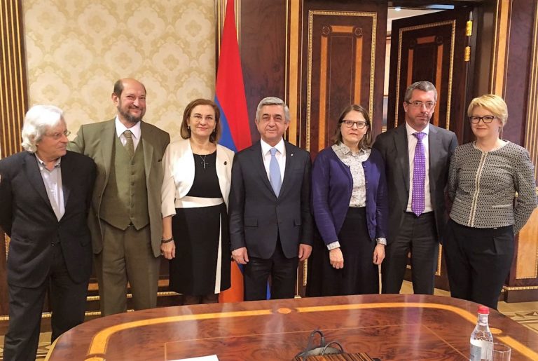 Javier Nart ha participado en la misión de observación de las